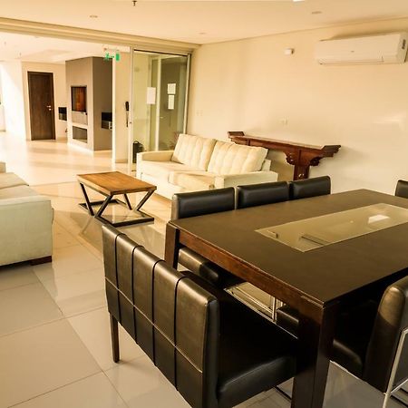 Realty PY Villa Morra Asunción Esterno foto